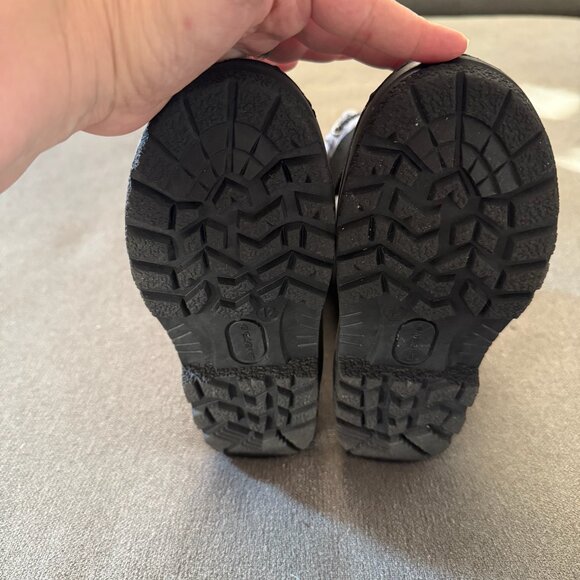 Lands' End Kids Snowboots Size 12M (Black) - Picture 2 of 6